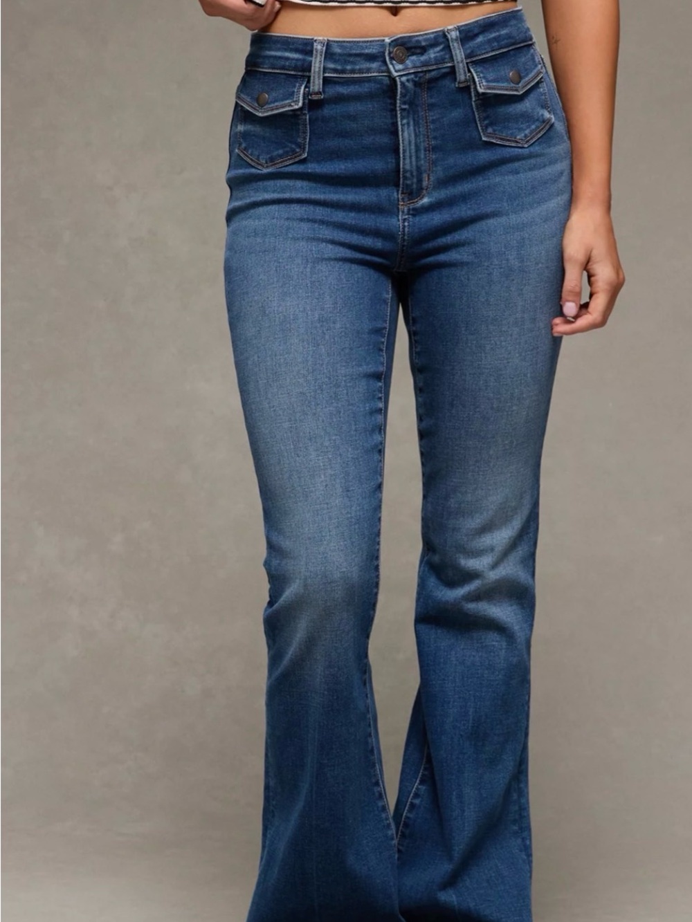 American Eagle High- Flared Women Jeans - Blue